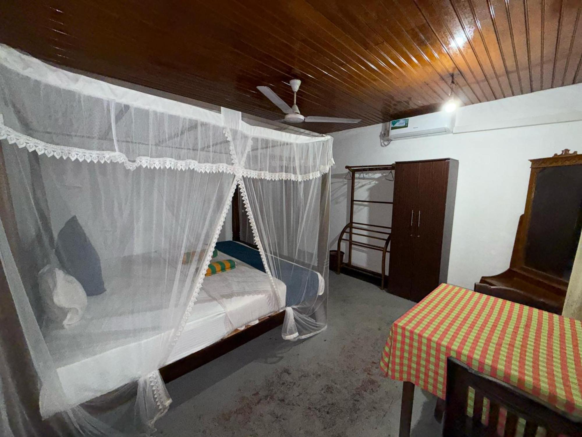 Serendipity Beach Unawatuna Exterior photo