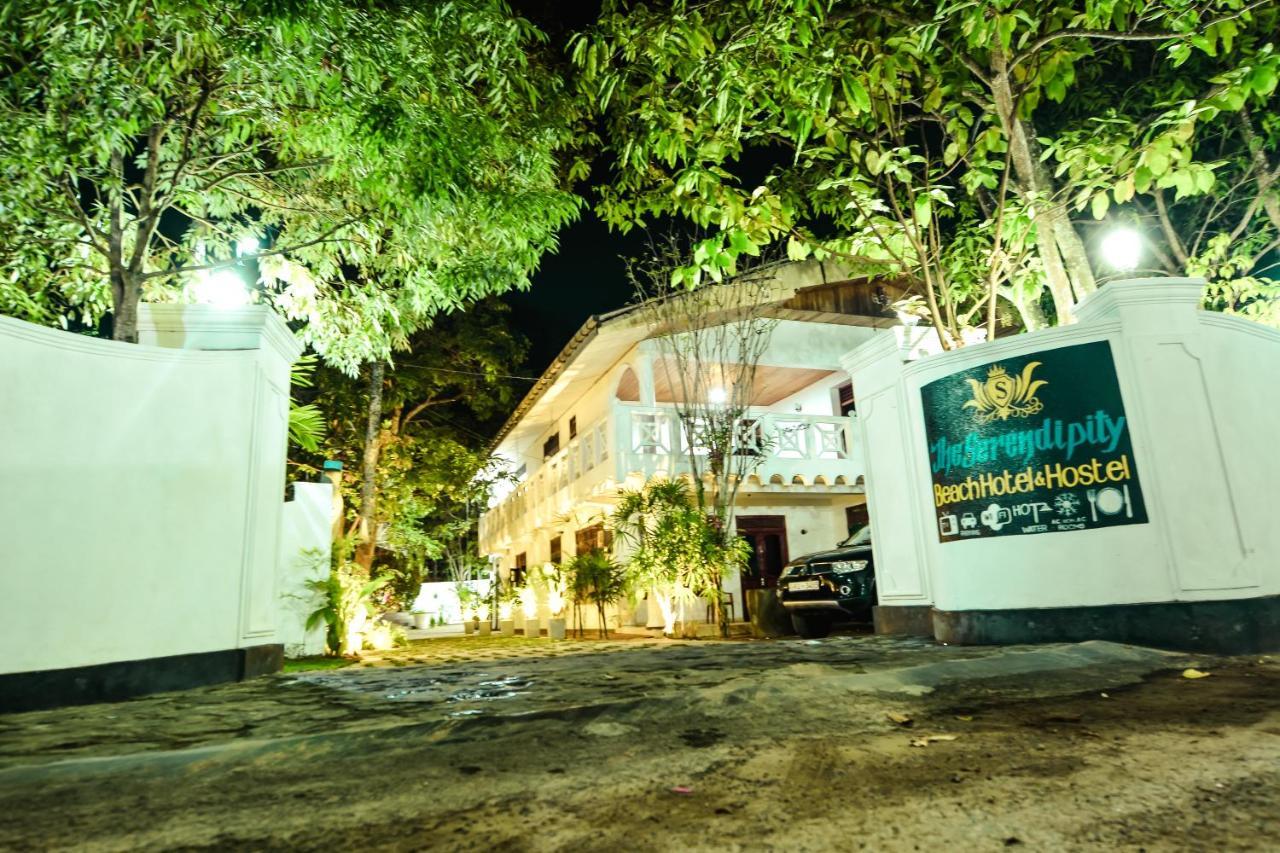 Serendipity Beach Unawatuna Exterior photo